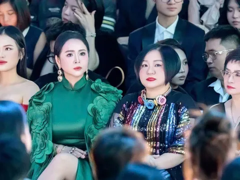 NKT Thanh Hương Bùi ghi điểm với phong cách thời trang tinh tế, sang trọng tại Tuần lễ thời trang quốc tế Việt Nam