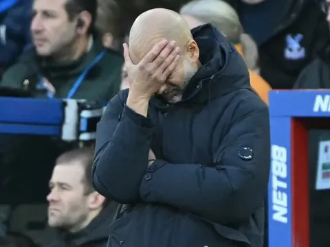 Man City áp sát Arsenal, HLV Guardiola tiết lộ bài học đáng kinh ngạc