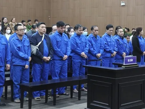 Xét xử các bị cáo liên quan 20 vụ “chạy án” trên nhiều tỉnh, thành