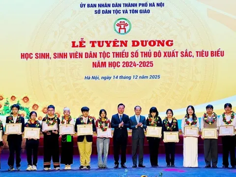 Hà Nội tuyên dương 200 học sinh, sinh viên dân tộc thiểu số xuất sắc, tiêu biểu năm học 2024-2025