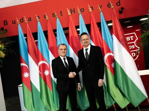 Hungary ký hợp đồng khí đốt mới, chỉ trích EU về vấn đề năng lượng