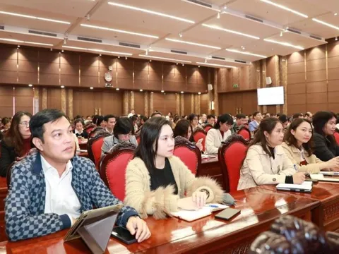 ​ Hơn 3.500 cán bộ được tập huấn công tác cải cách hành chính, lập và nộp hồ sơ lưu trữ