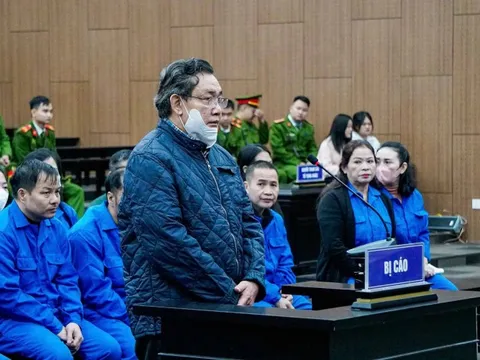 Cựu Phó Chánh án “thả tim” 4 lần khi nhận tin nhắn xin “chạy án”