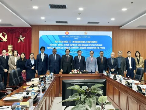 Việt Nam – ASEAN: 30 năm đồng hành kiến tạo cộng đồng và hướng tới tương lai tự cường