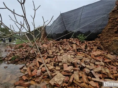 Huế chi bao nhiêu tiền để phục hồi đoạn tường Hoàng Thành bị sập đổ?