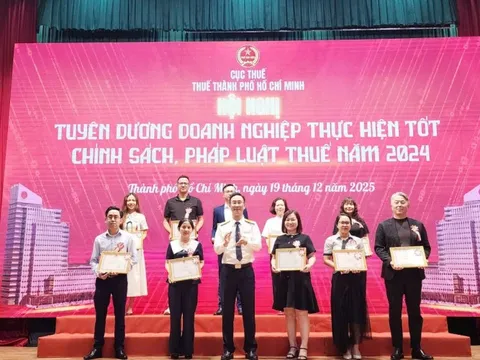 262 doanh nghiệp tiêu biểu được Thuế TP.HCM vinh danh
