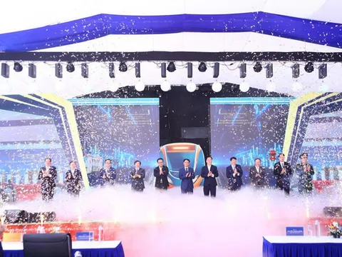 Hà Nội: Khởi công tuyến đường sắt đô thị số 5 Văn Cao - Hoà Lạc