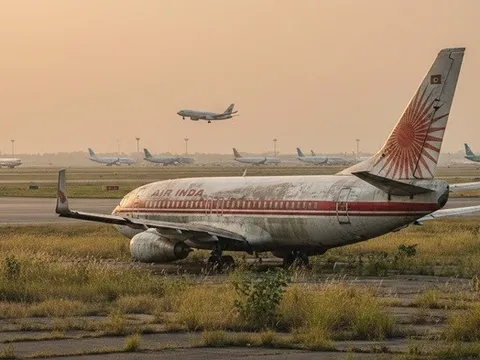 Chiếc máy bay bất ngờ xuất hiện sau 13 năm mất tích