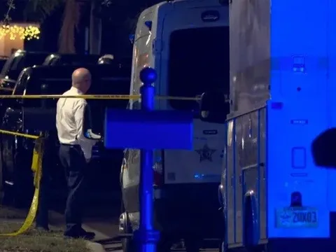 Người phụ nữ bị điều tra sau cái chết của 2 người chồng cũ trong cùng ngày