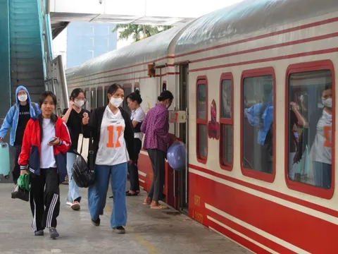 Vận tải khách đường sắt tăng trưởng rõ nét trong năm 2025