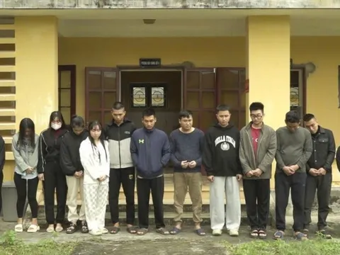 Lời khai của những "luật sư giả" lên kịch bản giúp nạn nhân lấy lại tiền bị lừa