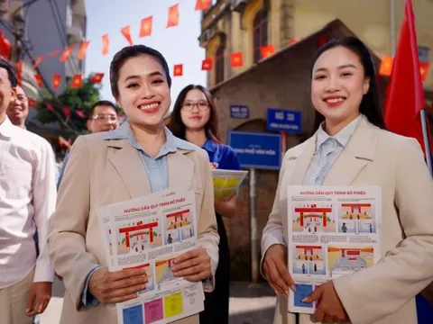 Thượng úy- ca sĩ Trần Bích Ngọc ra mắt MV “Ý Đảng – Lòng Dân” chào mừng Đại hội Đảng lần thứ XIV