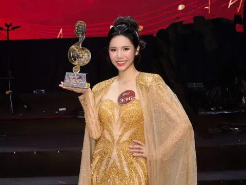 Giải Nhất dòng nhạc Thính phòng Tiếng hát Hà Nội 2025 Nguyễn Phương Anh hạnh phúc vì có “bệ đỡ” gia đình