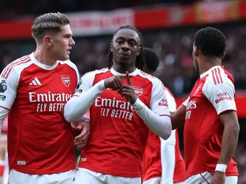 Arsenal tung đội hình mới, quyết tâm vượt ải Crystal Palace
