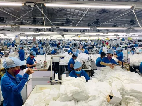 Xuất khẩu dệt may cán mốc 46 tỷ USD trong năm 2025