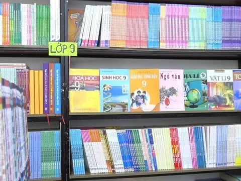 Hoàn thiện hành lang pháp lý - “lá chắn” trước nạn sách giáo khoa giả