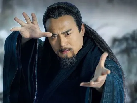 Kiếm hiệp Kim Dung: Phương Chấn đại sư lợi hại tới đâu mà khiến giáo chủ ma giáo phải kính nể?