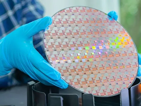 Mỹ tuyên bố bất ngờ về thuế quan đối với chip Trung Quốc