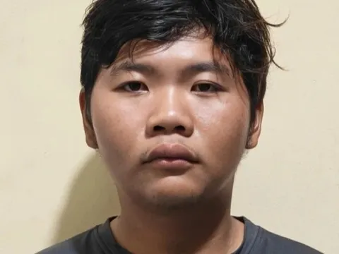 Bắt tạm giam nam thiếu niên dùng dao tấn công đồng nghiệp tử vong