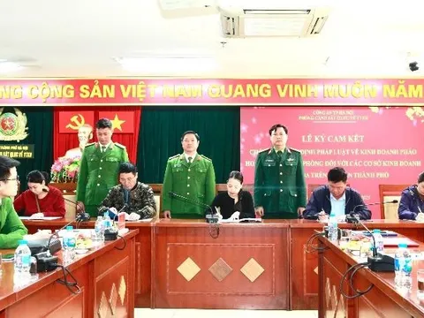 Hà Nội: Tuyên truyền phổ biến kiến thức pháp luật đối với các cơ sở kinh doanh pháo hoa