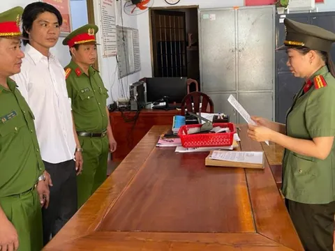 Khởi tố chủ tiệm sửa xe có hành vi dâm ô bé gái 13 tuổi