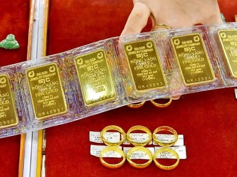 Giá vàng hôm nay 27/12: Vàng nhẫn tăng đến 2 triệu đồng/lượng