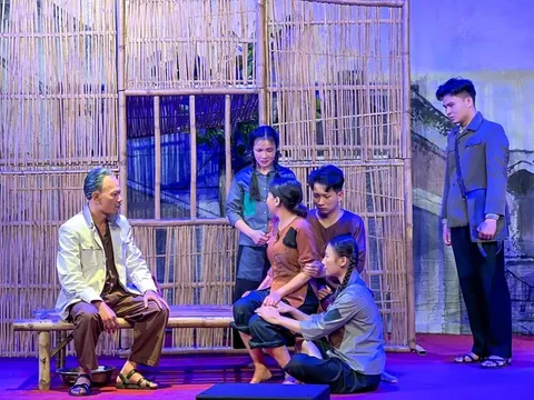 Phát huy giá trị tư tưởng Hồ Chí Minh qua chương trình nghệ thuật "Bác Hồ - một tình yêu bao la"