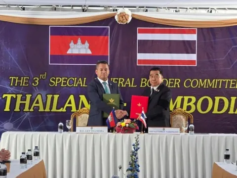 Thái Lan, Campuchia nhất trí ngừng bắn: “72 giờ tới là rất quan trọng”