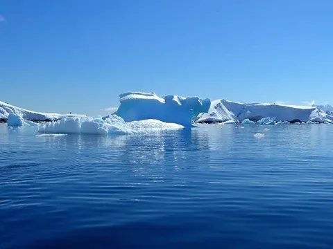 Robot mất tích ở Nam Cực trở về với dữ liệu đáng sợ