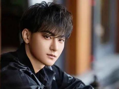 "Chủ tịch hot nhất showbiz": Từng bị xuất huyết não, gặp tình huống nguy kịch tính mạng