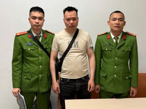 Đối tượng bị truy nã xin về nước đầu thú