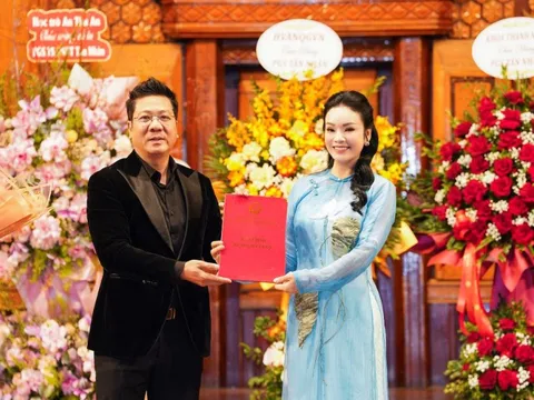 TS.NSƯT Tân Nhàn được phong hàm Phó giáo sư, trở thành một trong 3 Phó giáo sư hiếm hoi lĩnh vực thanh nhạc