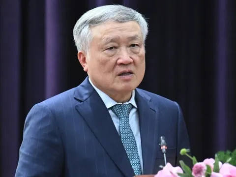 Không để cán bộ "tròn vo, chỉ ngồi chờ, quan hệ tốt" dễ dàng thăng tiến