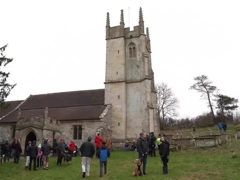 Ngôi làng kỳ lạ chỉ mở cửa tham quan 12 ngày mỗi năm