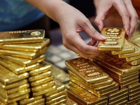 Giá vàng hôm nay 3/1: Vàng miếng đi ngang, vàng nhẫn tăng 1 triệu đồng/lượng