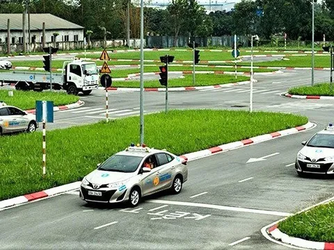 Người bỏ thi sát hạch bằng lái xe không còn được hưởng quyền lợi này