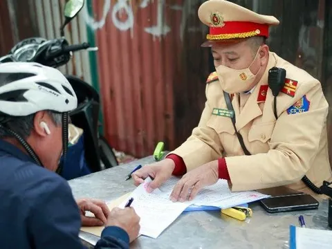 Hà Nội: Quyết liệt xử lý vi phạm nồng độ cồn trong dịp Tết Dương lịch