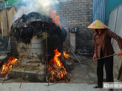 Làng nghề hơn 300 năm tuổi ở Nghệ An: Cứ đỏ lửa là có tiền