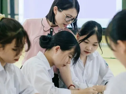 Không để trường đại học yếu đi sau khi sắp xếp