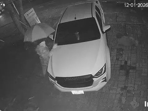 Điều tra vụ nam thanh niên dùng vật cứng đập phá ô tô lúc rạng sáng