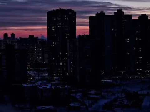 Tổng thống Ukraine hành động khẩn khi hạ tầng năng lượng hư hại giữa mùa đông khắc nghiệt