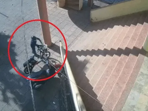 Người phụ nữ bị kẻ gian trộm 800 tờ vé số và thẻ cào trúng thưởng