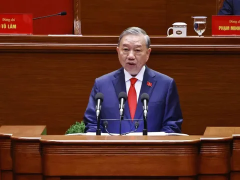 Tổng Bí thư Tô Lâm báo cáo về các văn kiện trình Đại hội XIV của Đảng