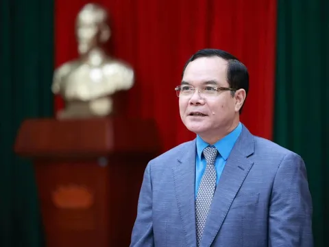 Xây dựng giai cấp công nhân Việt Nam hiện đại, lớn mạnh trong kỷ nguyên phát triển mới của dân tộc