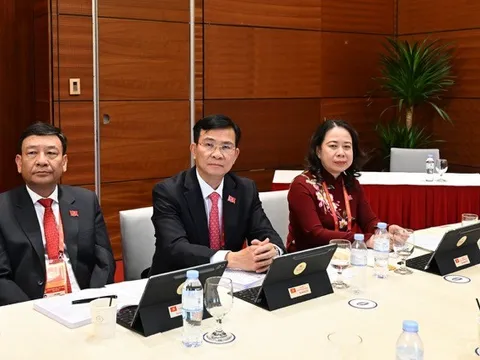 Thiết lập và hoàn thiện chính sách hướng tới một xã hội hạnh phúc