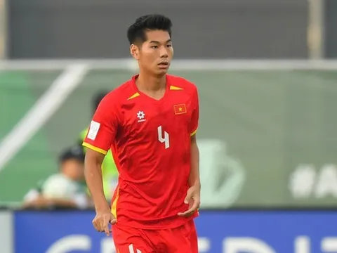 Trung vệ của U23 Việt Nam phải phẫu thuật, nghỉ thi đấu dài hạn