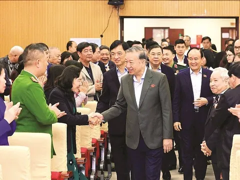 Vững bước vào kỷ nguyên thịnh vượng, phát triển hùng cường