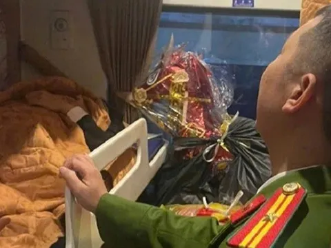 Thiếu nữ hoảng loạn trên tàu Bắc-Nam và nghi vấn phía sau cú điện thoại lạ