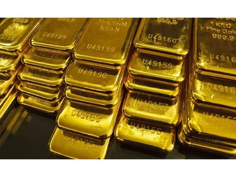 Giá vàng hôm nay 24/1: Giá vàng trong nước tăng theo chiều thế giới