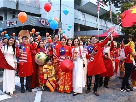 Kiều bào tin tưởng, đánh giá cao kết quả Đại hội XIV của Đảng